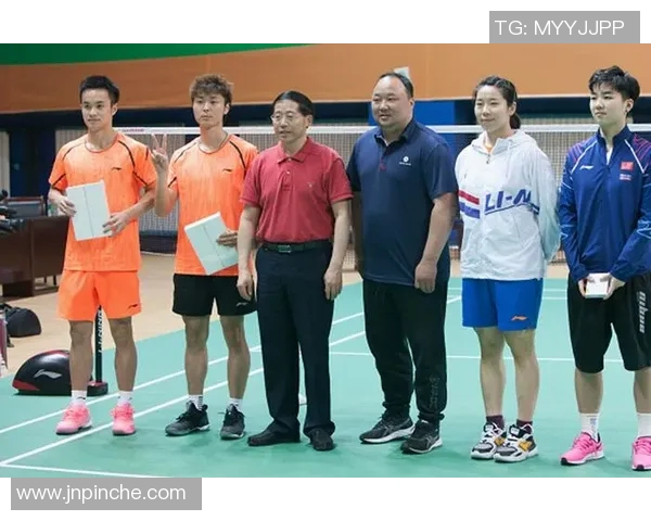 南京羽毛球队与成都羽毛球队实力对比赛后分析与总结