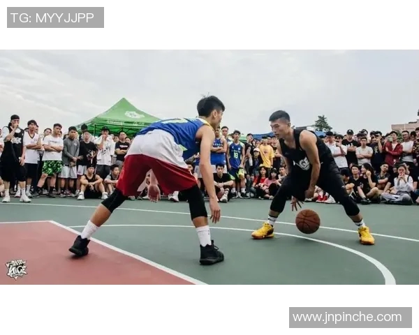 成都篮球队的成长之路:从默默无闻到大师赛的辉煌历程 成都篮球队的成长之路:从默默无闻到大师赛的辉煌历程