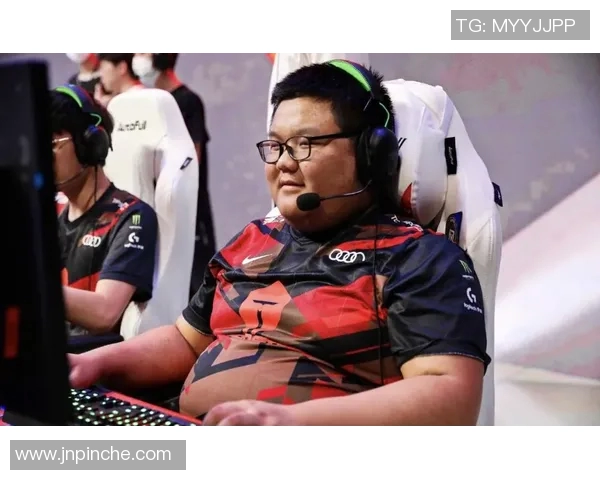 广州篮球队与重庆篮球队赛后复盘分析力量对决的精彩瞬间与战术解析