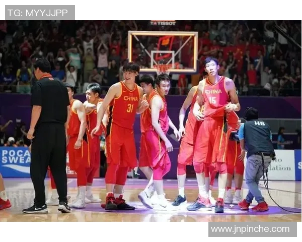 深圳羽毛球队以79分领跑亚运会积分榜展现强劲实力 深圳羽毛球队以79分领跑亚运会积分榜展现强劲实力